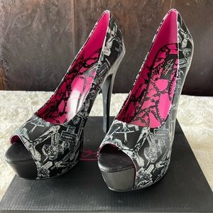 Iron Fist *Don’t Cross Me Platforms*